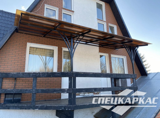 Навес над балконом из поликарбоната №45 - фото 1407